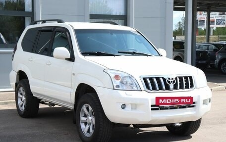 Toyota Land Cruiser Prado 120 рестайлинг, 2009 год, 2 199 000 рублей, 3 фотография