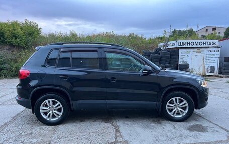 Volkswagen Tiguan I, 2011 год, 990 000 рублей, 2 фотография