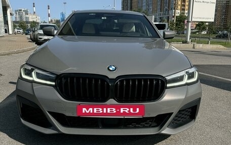 BMW 5 серия, 2020 год, 5 800 000 рублей, 3 фотография