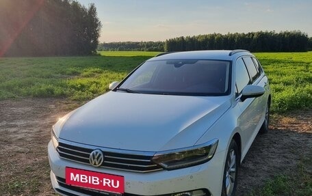 Volkswagen Passat B8 рестайлинг, 2018 год, 2 100 000 рублей, 3 фотография