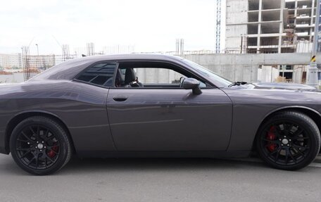 Dodge Challenger III рестайлинг 2, 2015 год, 4 200 000 рублей, 5 фотография