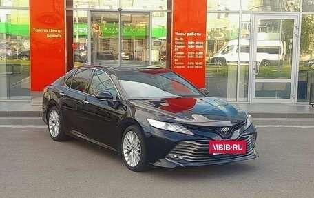 Toyota Camry, 2019 год, 3 349 000 рублей, 3 фотография