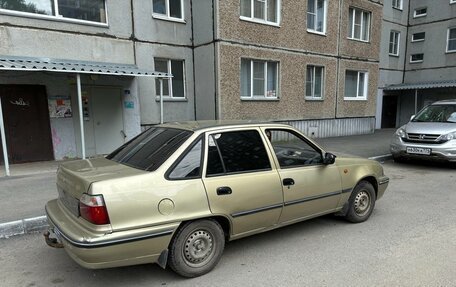 Daewoo Nexia I рестайлинг, 2004 год, 185 000 рублей, 1 фотография