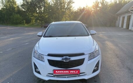 Chevrolet Cruze II, 2013 год, 960 000 рублей, 2 фотография