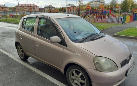 Toyota Vitz, 2000 год, 275 000 рублей, 3 фотография