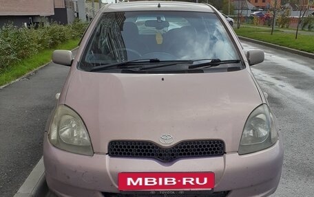 Toyota Vitz, 2000 год, 275 000 рублей, 2 фотография