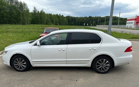 Skoda Superb III рестайлинг, 2012 год, 1 050 000 рублей, 4 фотография