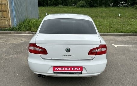 Skoda Superb III рестайлинг, 2012 год, 1 050 000 рублей, 3 фотография