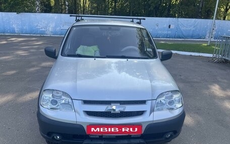 Chevrolet Niva I рестайлинг, 2013 год, 700 000 рублей, 2 фотография