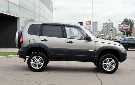 Chevrolet Niva I рестайлинг, 2013 год, 525 000 рублей, 4 фотография