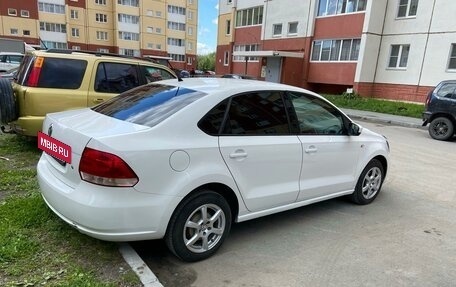 Volkswagen Polo VI (EU Market), 2013 год, 935 000 рублей, 3 фотография