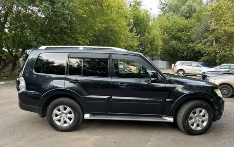 Mitsubishi Pajero IV, 2010 год, 2 200 000 рублей, 3 фотография