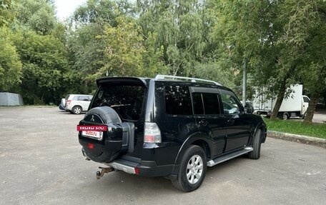 Mitsubishi Pajero IV, 2010 год, 2 200 000 рублей, 4 фотография