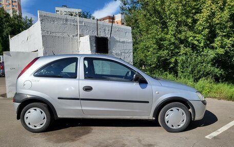 Opel Corsa C рестайлинг, 2001 год, 255 000 рублей, 3 фотография