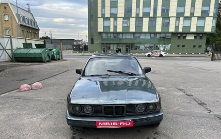 BMW 5 серия, 1991 год, 270 000 рублей, 2 фотография