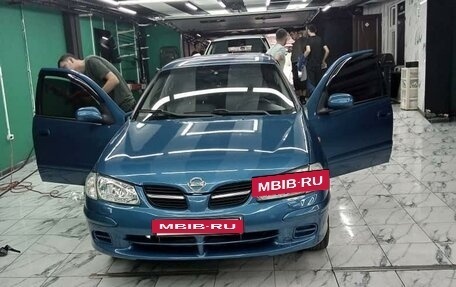 Nissan Almera, 2001 год, 290 000 рублей, 2 фотография