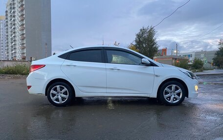 Hyundai Solaris II рестайлинг, 2014 год, 615 000 рублей, 2 фотография