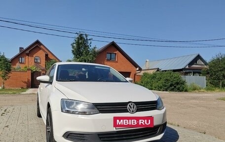 Volkswagen Jetta VI, 2012 год, 1 100 000 рублей, 2 фотография