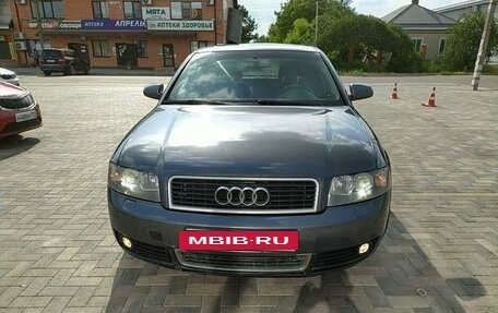 Audi A4, 2004 год, 670 000 рублей, 3 фотография