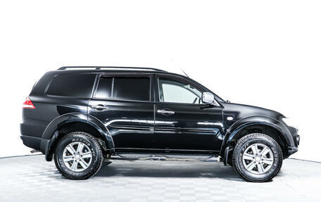 Mitsubishi Pajero Sport II рестайлинг, 2014 год, 2 024 000 рублей, 4 фотография