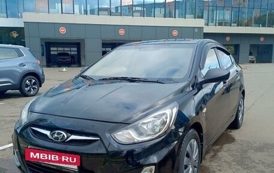 Hyundai Solaris II рестайлинг, 2011 год, 690 000 рублей, 1 фотография