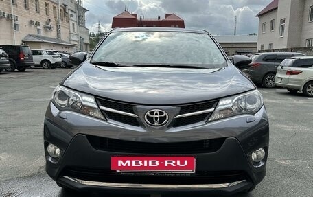 Toyota RAV4, 2013 год, 2 080 000 рублей, 3 фотография