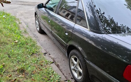 Audi A6, 1996 год, 690 000 рублей, 2 фотография