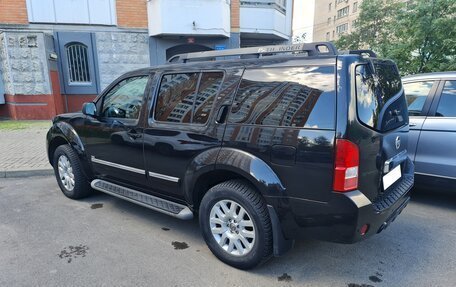 Nissan Pathfinder, 2011 год, 1 800 000 рублей, 5 фотография