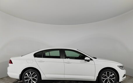 Volkswagen Passat B8 рестайлинг, 2015 год, 2 149 000 рублей, 3 фотография