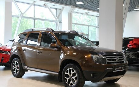 Renault Duster I рестайлинг, 2013 год, 825 000 рублей, 2 фотография