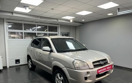 Hyundai Tucson III, 2008 год, 820 000 рублей, 3 фотография