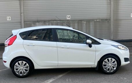 Ford Fiesta, 2016 год, 929 000 рублей, 4 фотография