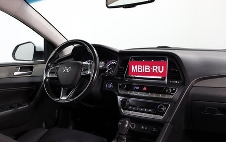 Hyundai Sonata VII, 2017 год, 1 799 000 рублей, 4 фотография