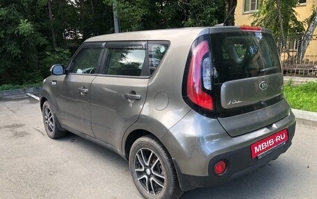 KIA Soul II рестайлинг, 2018 год, 1 650 000 рублей, 3 фотография