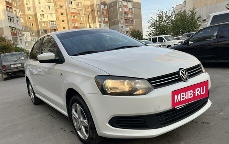 Volkswagen Polo VI (EU Market), 2013 год, 850 000 рублей, 5 фотография