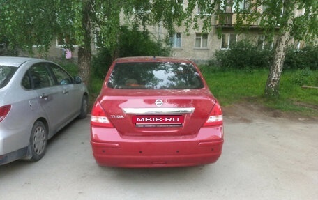 Nissan Tiida, 2010 год, 890 000 рублей, 2 фотография