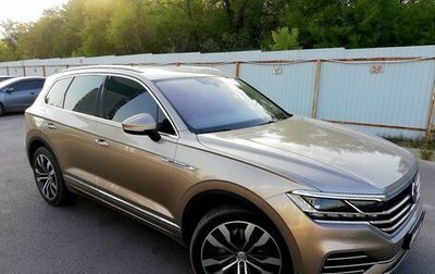 Volkswagen Touareg III, 2019 год, 5 530 000 рублей, 1 фотография