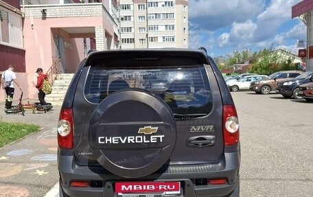 Chevrolet Niva I рестайлинг, 2013 год, 700 000 рублей, 2 фотография