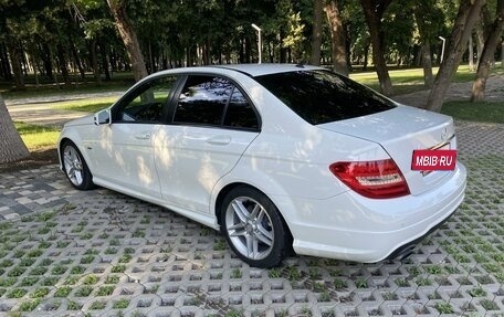 Mercedes-Benz C-Класс, 2011 год, 1 780 000 рублей, 4 фотография