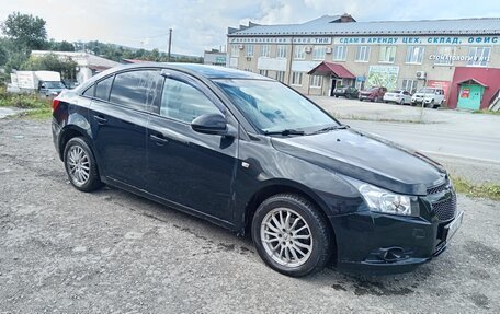 Chevrolet Cruze II, 2011 год, 650 000 рублей, 2 фотография