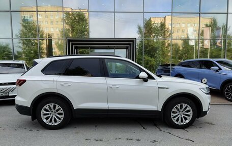 Volkswagen Touareg III, 2019 год, 4 779 000 рублей, 3 фотография