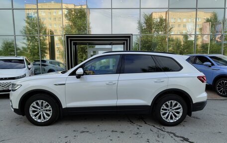 Volkswagen Touareg III, 2019 год, 4 779 000 рублей, 7 фотография