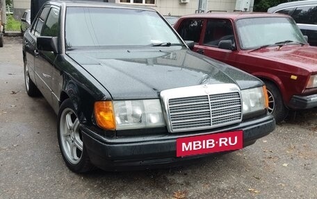 Mercedes-Benz E-Класс, 1993 год, 420 000 рублей, 5 фотография