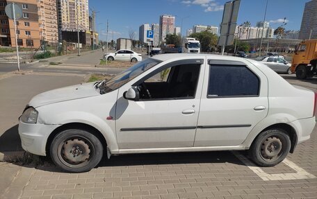 Renault Logan I, 2013 год, 440 000 рублей, 2 фотография