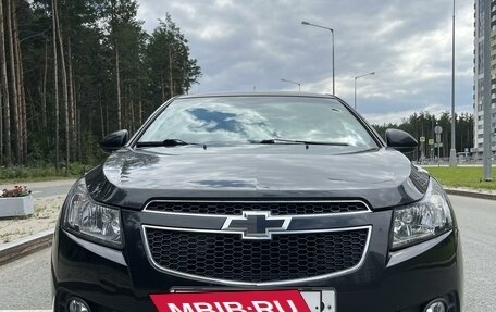 Chevrolet Cruze II, 2012 год, 950 000 рублей, 2 фотография