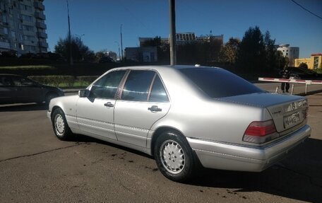 Mercedes-Benz S-Класс, 1998 год, 1 100 000 рублей, 3 фотография