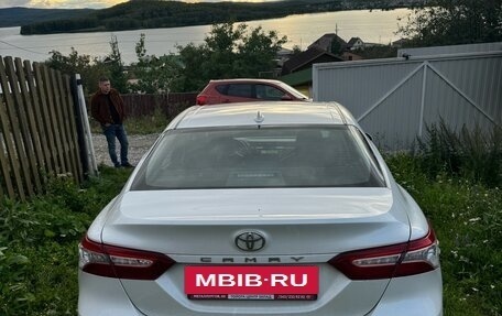 Toyota Camry, 2019 год, 3 150 000 рублей, 3 фотография