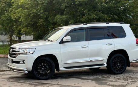 Toyota Land Cruiser 200, 2016 год, 6 650 000 рублей, 10 фотография