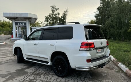 Toyota Land Cruiser 200, 2016 год, 6 650 000 рублей, 8 фотография