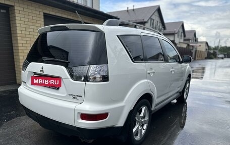 Mitsubishi Outlander III рестайлинг 3, 2011 год, 1 250 000 рублей, 5 фотография